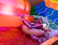 Kinderhotel: 150-m-Riesenwasserrutsche in der hoteleigenen Wassererlebniswelt - Hotel Seehof