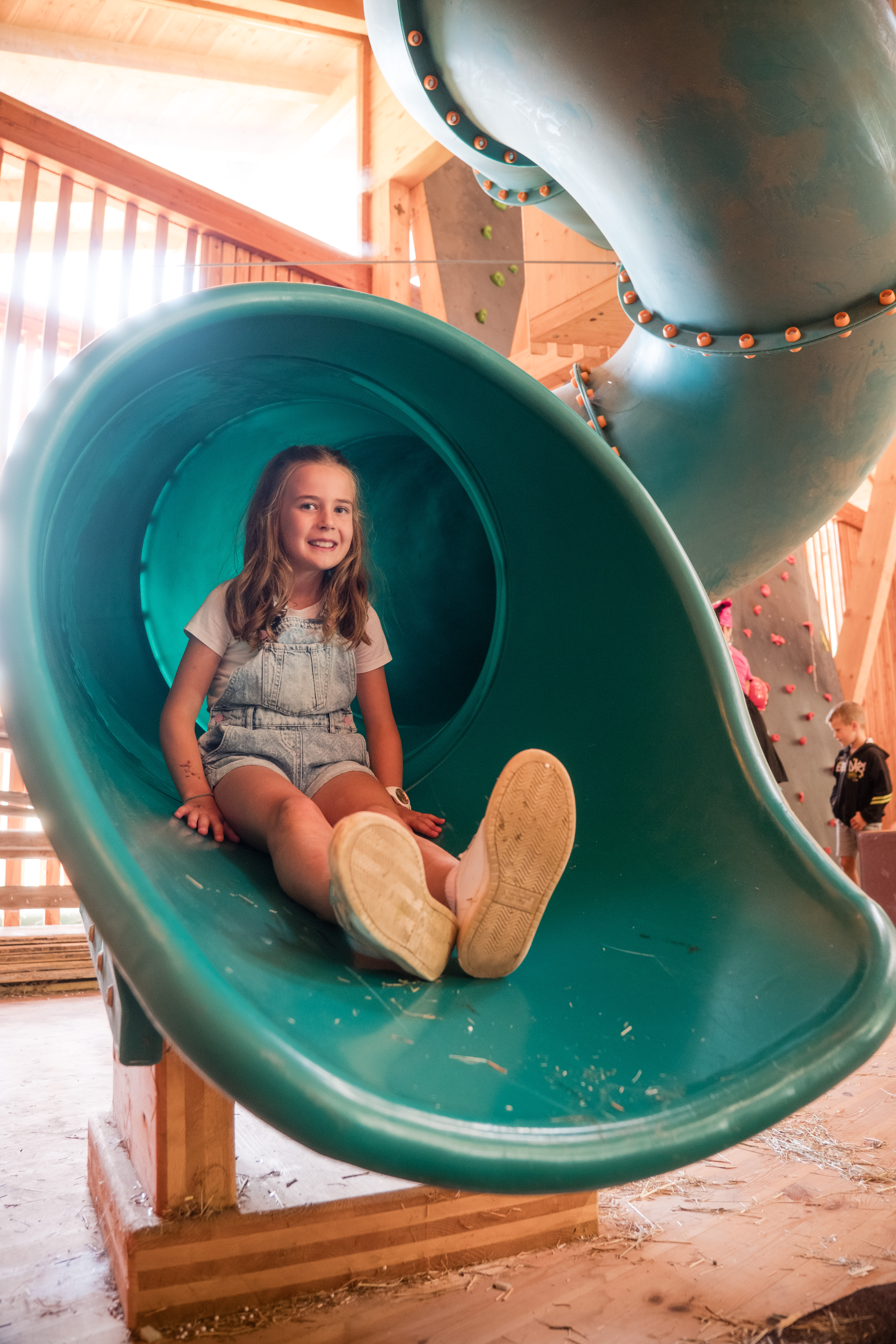 Familienhotel: Spielscheune Rutschbahn - Familienhotel Huber