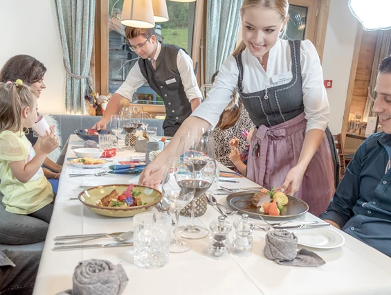 Kinderhotel: Kulinarische Genüsse auf Haubenniveau für die Erwachsenen - Gorfion Familotel Liechtenstein