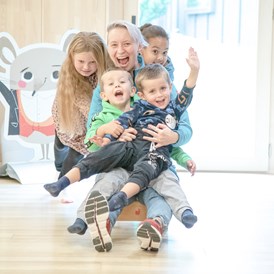 Kinderhotel: Spass in der Kinderbetreuung - Gorfion Familotel Liechtenstein
