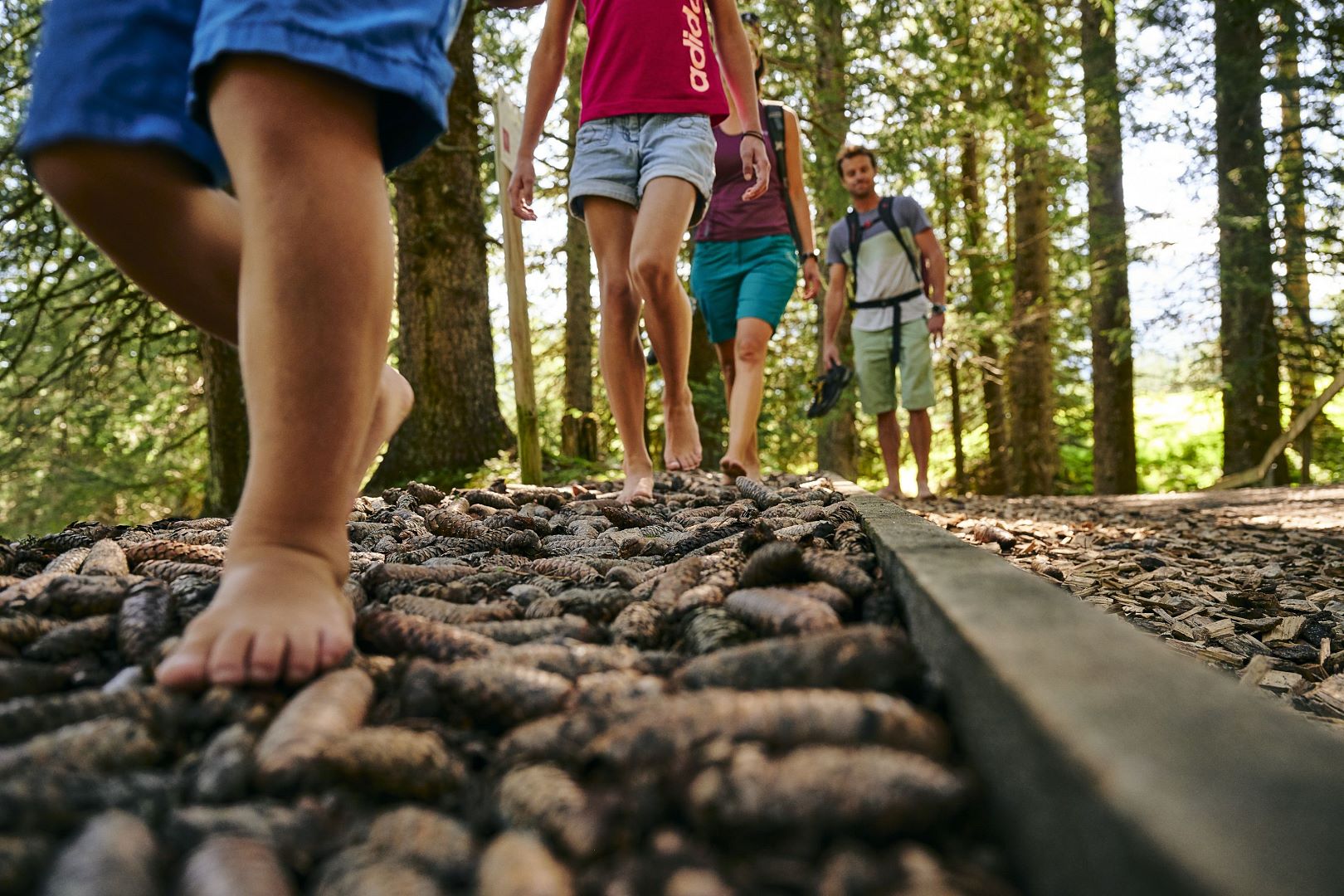Familienhotel Lagant Ausflugsziele Barfuß-Weg Brand im Brandnertal