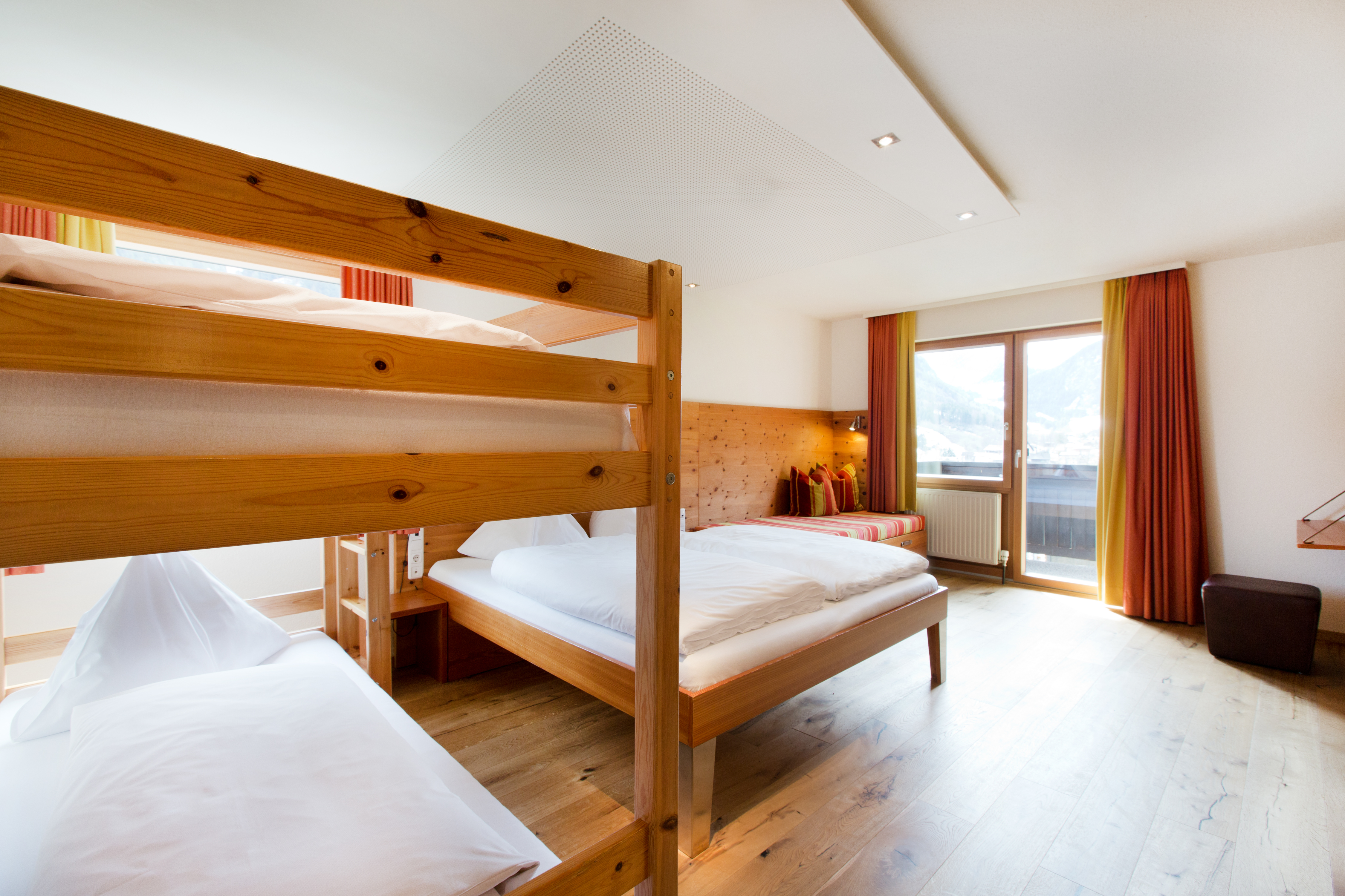 Familienhotel Lagant Zimmerkategorien Familienzimmer fam 2