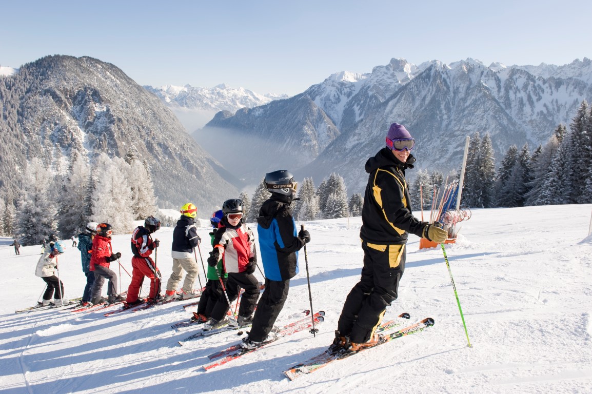 Familienhotel: Skikurse, Skiverleih, Ski-Concierge direkt über das Hotel buchbar - Familienhotel Lagant