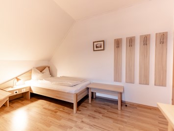 ***Erlebnisgasthof Moasterhaus Zimmerkategorien Einzelzimmer