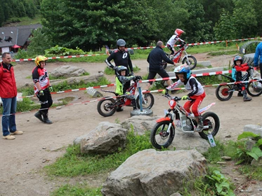 Kinderhotel: Trialfahren am Salzstiegl - ***Erlebnisgasthof Moasterhaus