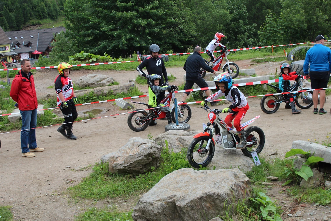 Kinderhotel: Trialfahren am Salzstiegl - ***Erlebnisgasthof Moasterhaus