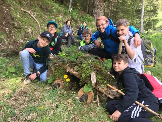 Kinderhotel: Geführte Kräuterwanderung - ***Erlebnisgasthof Moasterhaus