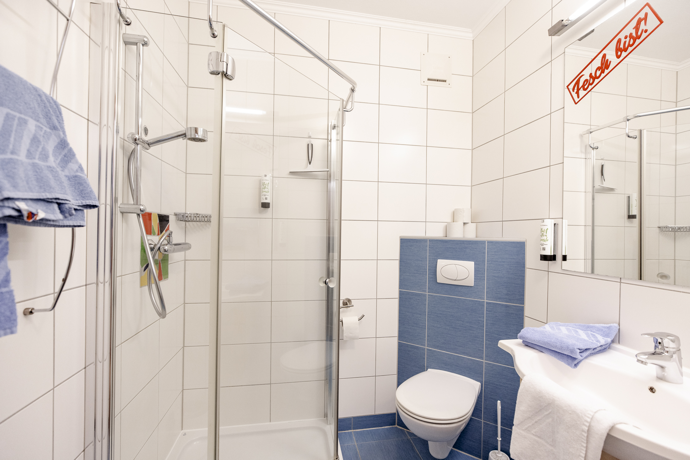 Kinderhotel: Badezimmer - Erlebnisgasthof Moasterhaus - Wohnen | Schlafen