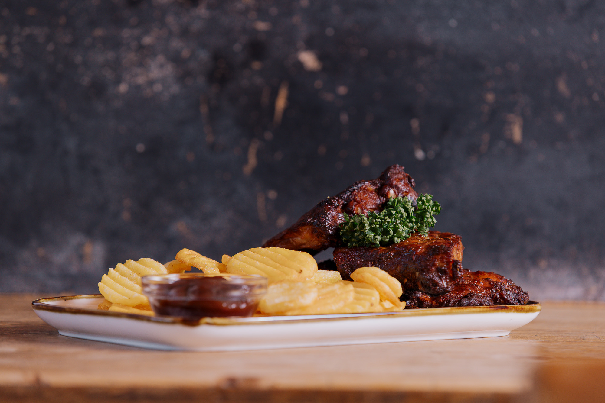 Kinderhotel: Ripperl mit Erdäpfel-Dukaten - Erlebnisgasthof Moasterhaus