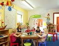 Kinderhotel: Kinderbetreuung "Happy Club" - Frieslandstern - Ferienhof und Hotel