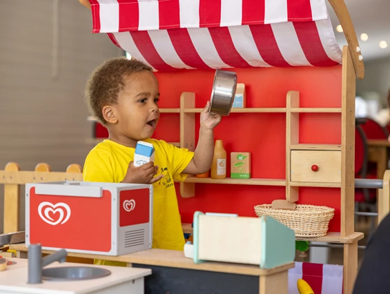 Kinderhotel: Was kochen wir heute Gutes? - Frieslandstern - Ferienhof und Hotel