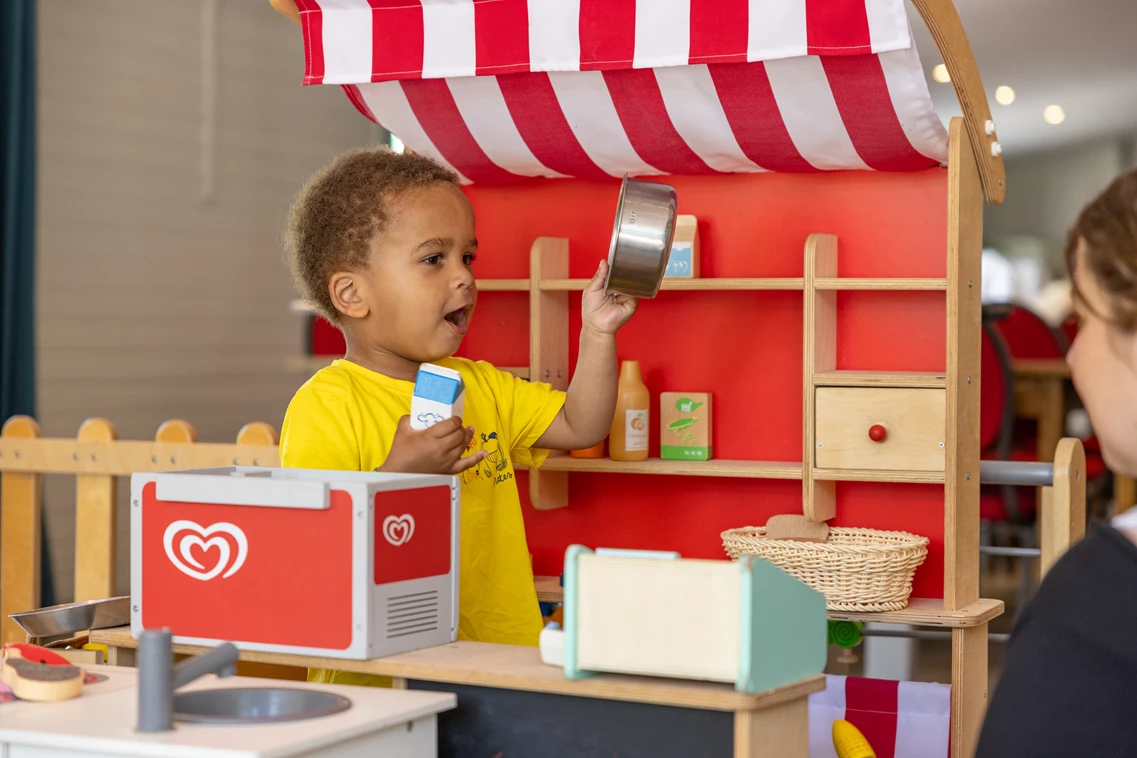 Kinderhotel: Was kochen wir heute Gutes? - Frieslandstern - Ferienhof und Hotel