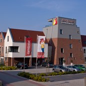 Kinderhotel - Hausansicht - Hotel Deichkrone - Familotel Nordsee