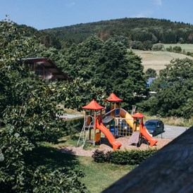 Kinderhotel: Der Außenspielplatz - Familotel Ottonenhof - Die Ferienhofanlage im Sauerland