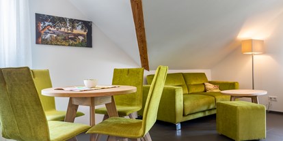 Familienhotel - Klassifizierung: 3 Sterne - Teutoburger Wald - Appartement im Gästehaus Niggemannswiese - Familotel Ottonenhof - Die Ferienhofanlage im Sauerland
