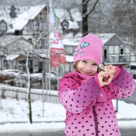 Kinderhotel: In diesem Winterurlaub schlagen Kinderherzen höher - aFamilienhotel Ebbinghof