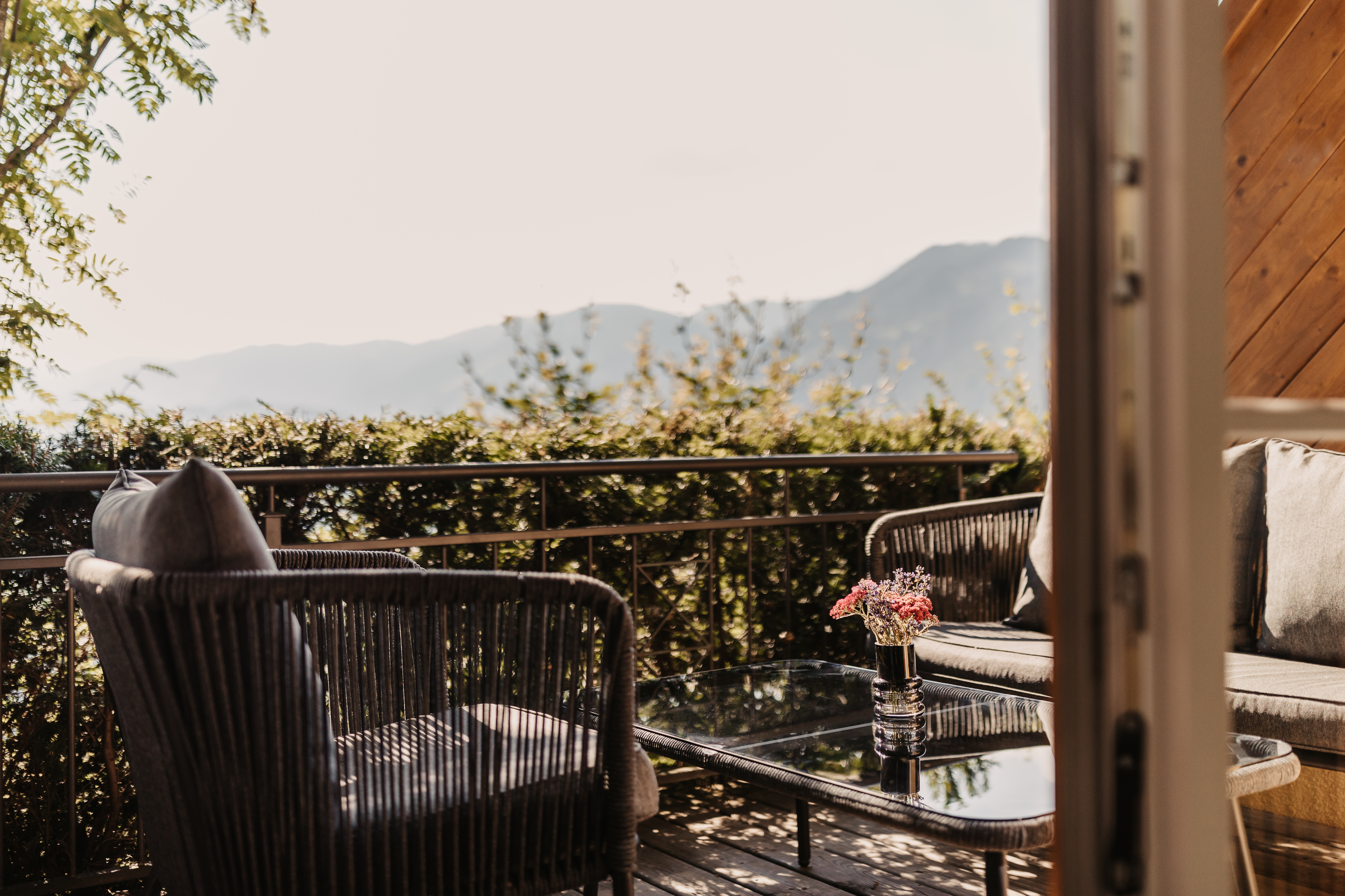 Kinderhotel: Komfortzimmer mit Gartenterrasse - Gut Berg Naturhotel