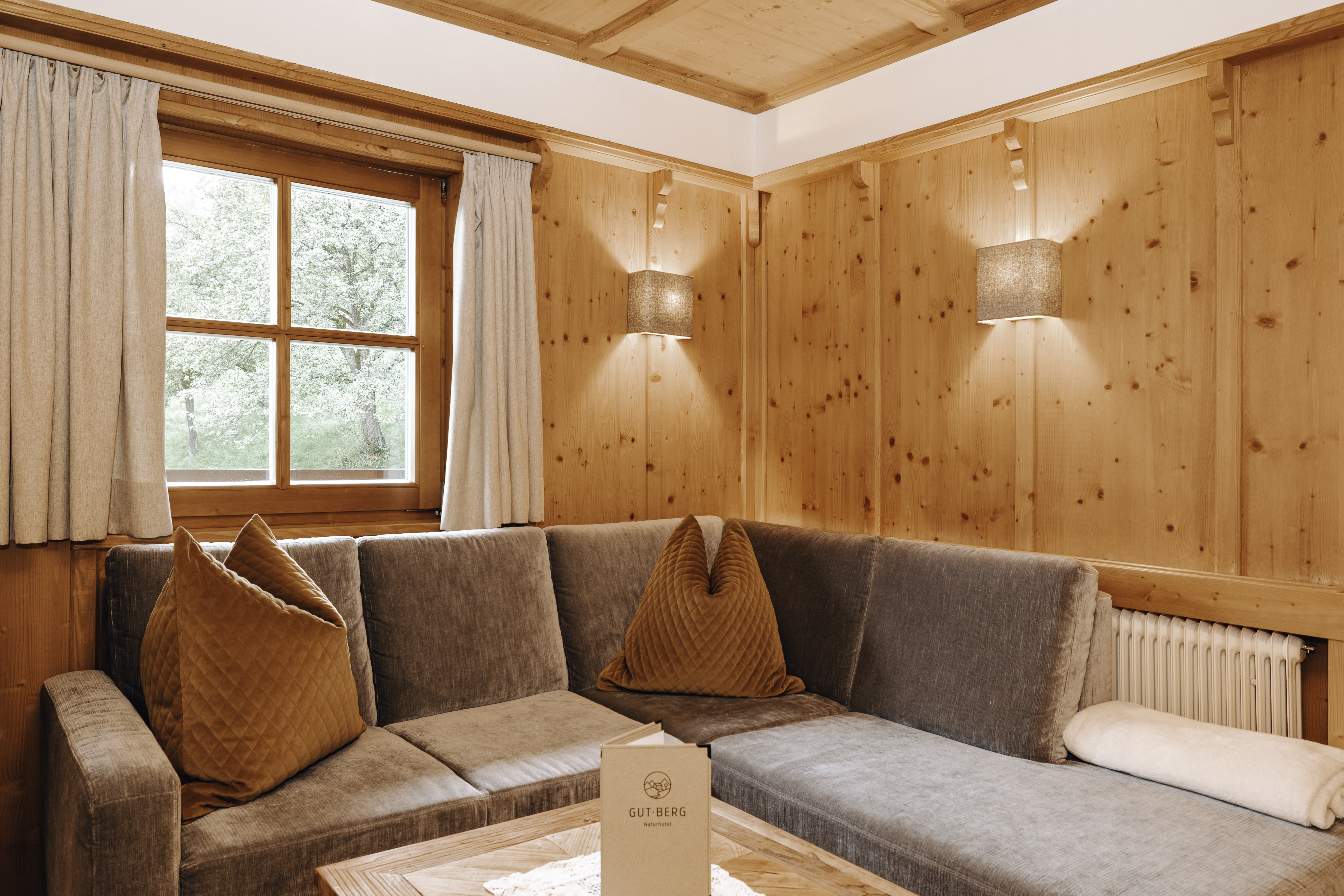 Kinderhotel: Ferienwohnung Almrausch - Gut Berg Naturhotel