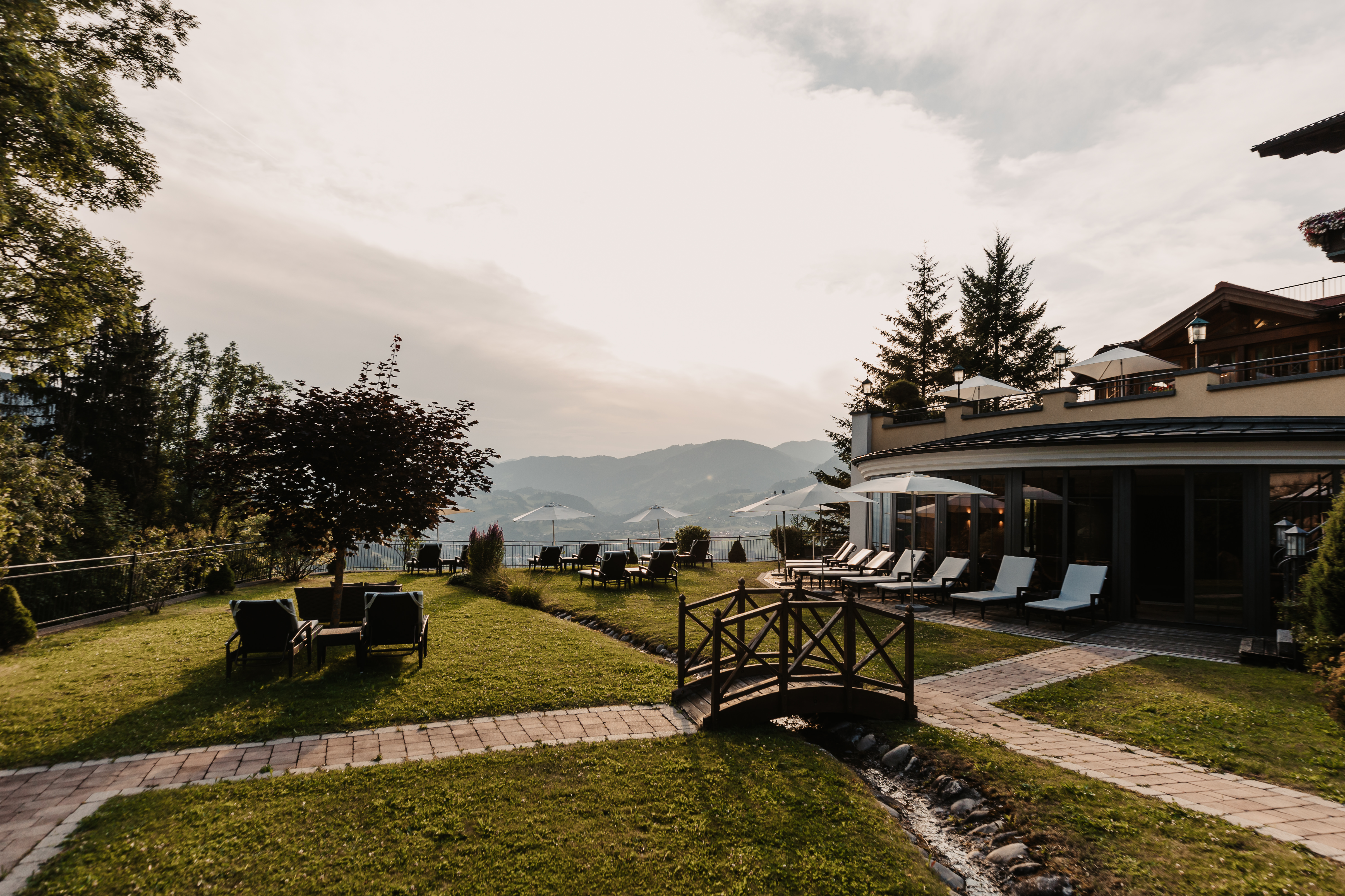 Kinderhotel: Panorama Terrasse - Gut Berg Naturhotel