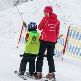 Kinderhotel: Skikurs in der Skiarea Heubach - Werrapark Resort Hotel Heubacher Höhe