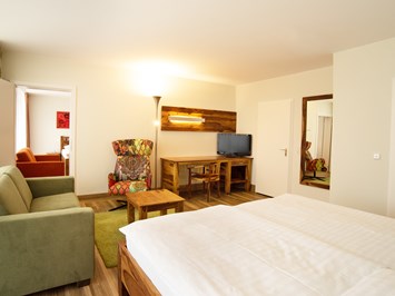Hotel Sonnenhügel Familotel Rhön Zimmerkategorien Komfort 2-Raum-Appartements (70 qm) in Haus 1