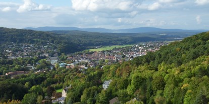 Familienhotel - Umgebungsschwerpunkt: Berg - Blick auf Bad Kissingen - Hotel Sonnenhügel Familotel Rhön