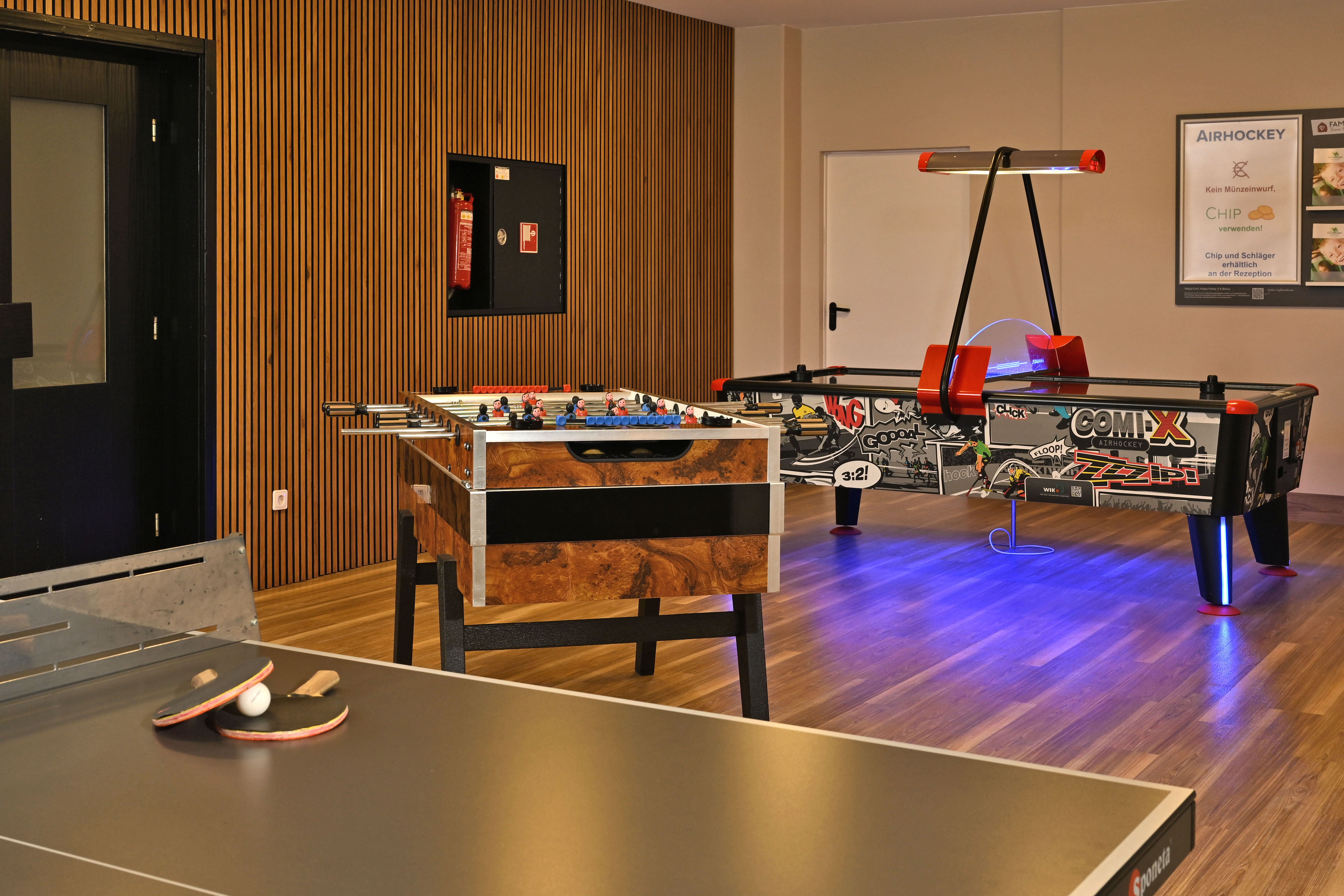 Kinderhotel: Tischtennis, Kicker, Airhockey - Hotel Sonnenhügel Familotel Rhön - Spielen | Entdecken