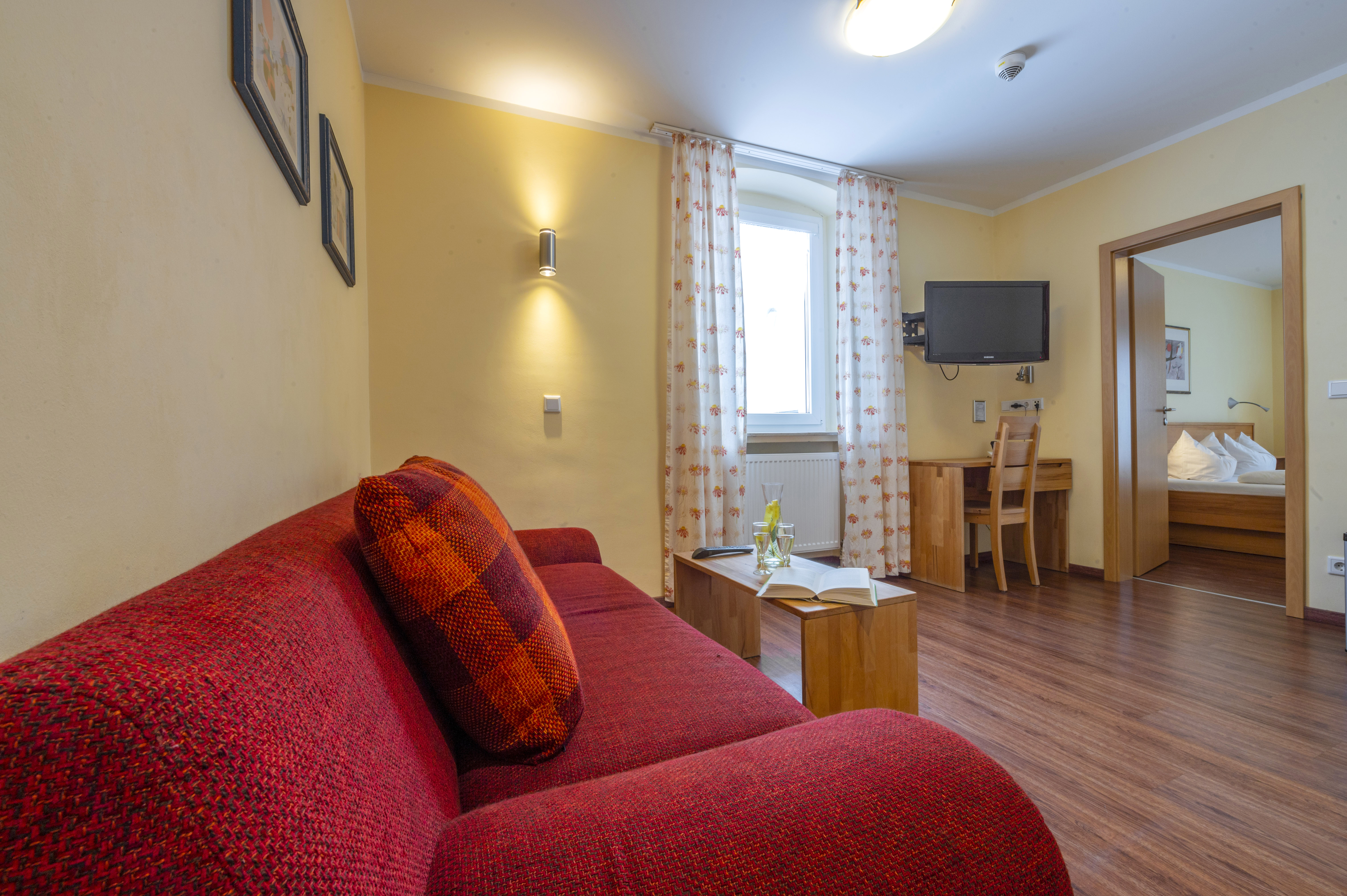 Familotel Mein Krug Zimmerkategorien Kösseine / 3-Raum-ab 42m²