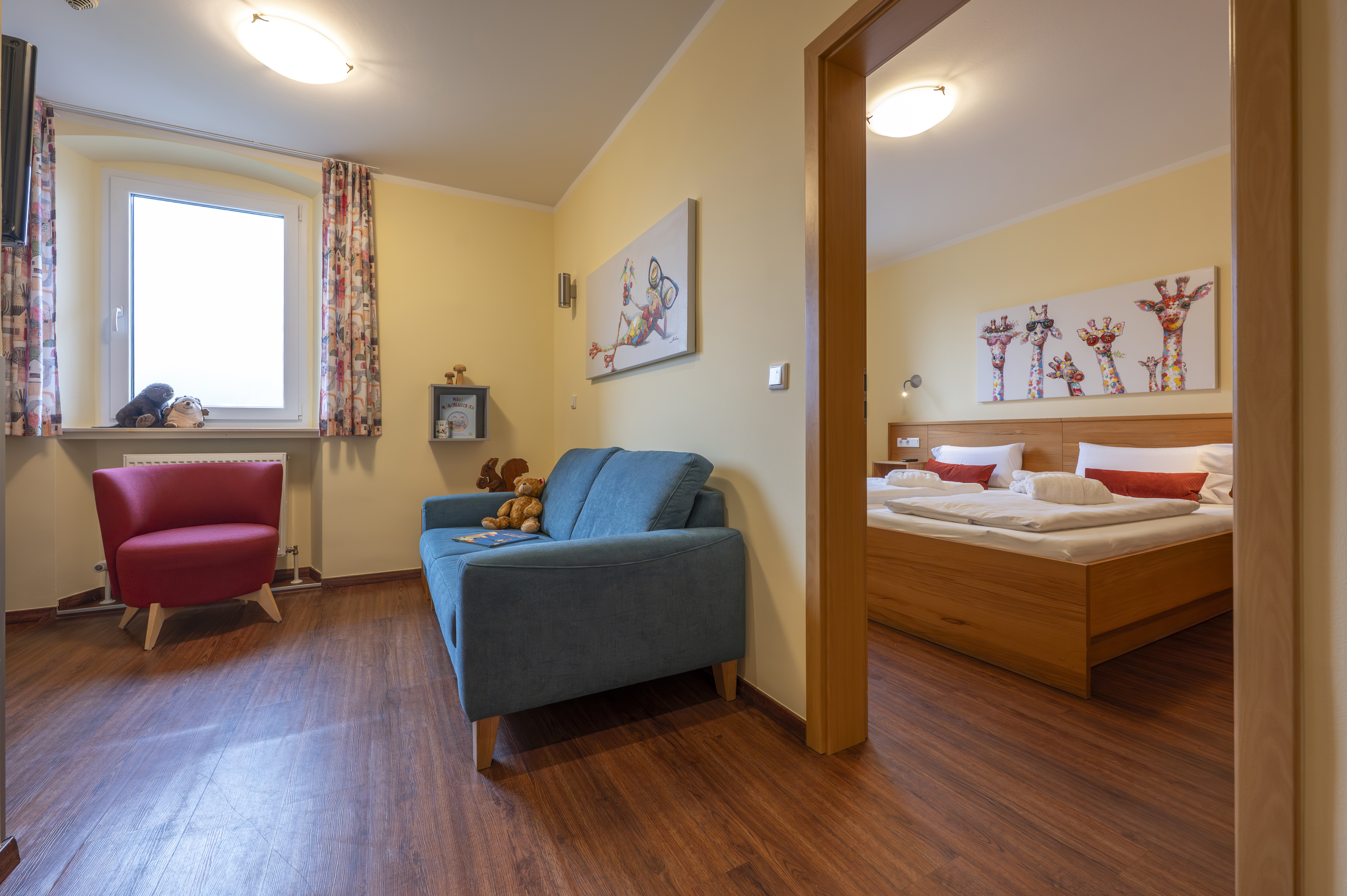 Familotel Mein Krug Zimmerkategorien Burgstein. / 3-Raum 34m²