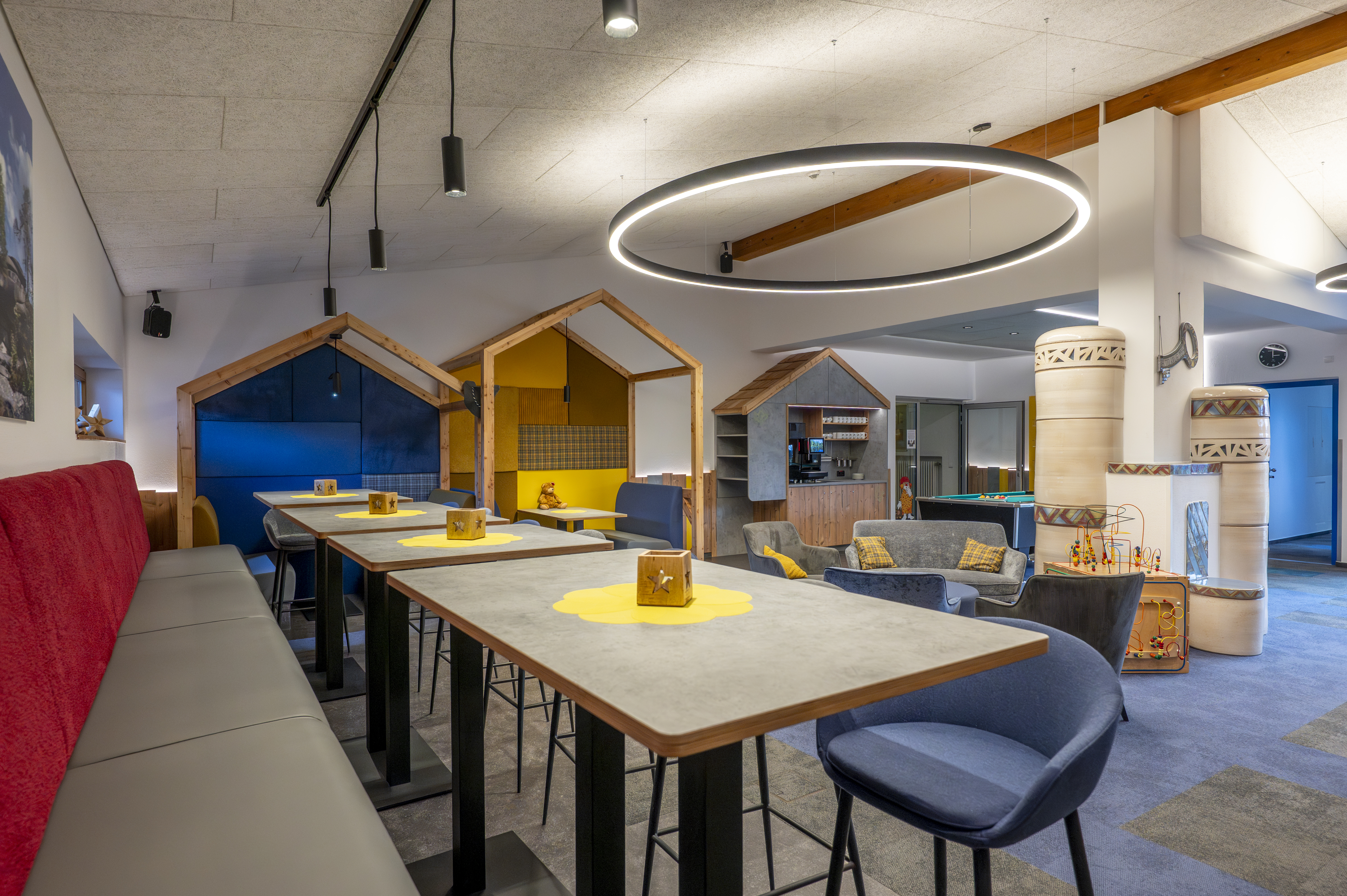 Kinderhotel: Eingangsbereich - Familotel Mein Krug