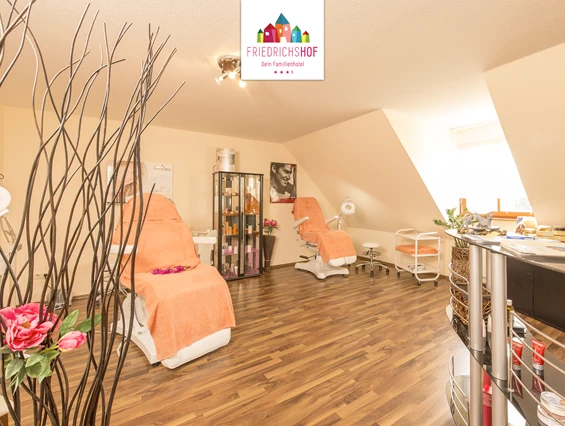 Familienhotel: Kosmetikstudio - Familienhotel Friedrichshof