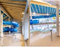 Kinderhotel: Unser neues Spaßbad mit Röhrenrutsche und Breitrutsch sowie tollen Wasserspielplatz.  - Der Eibtaler Hof -  Kinderhotel Bio&Erlebnisbauernhof