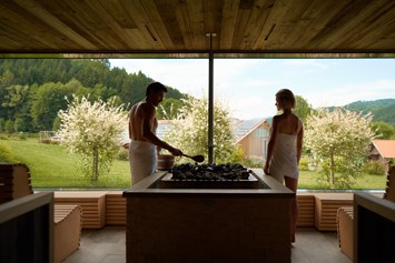 Kinderhotel: Event-Sauna mit Panorama-Aussicht - Familotel Schreinerhof