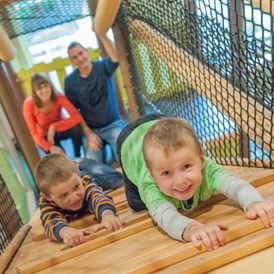 Kinderhotel: Spaß bei jedem Wetter in der Rabaukenburg - Familotel Landhaus zur Ohe