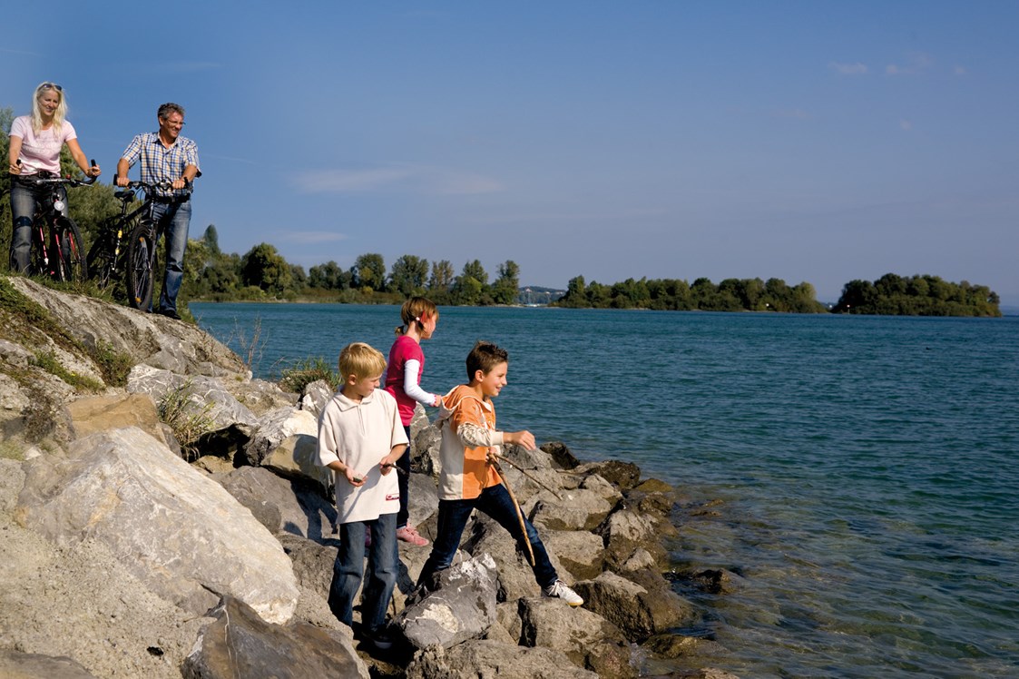 Kinderhotel: ein Ausflug zum Seeufer - Bodensee-Resort Storchen Spa & Wellness