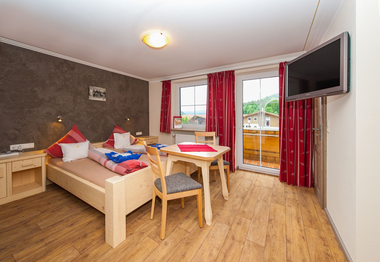 Du-Familotel Krone Zimmerkategorien Familienzimmer Typ Bergpanorama