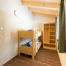 Kinderhotel: Appartement Rohnespitz (Kinderzimmer) - Familotel Spa & Familien-Resort Krone