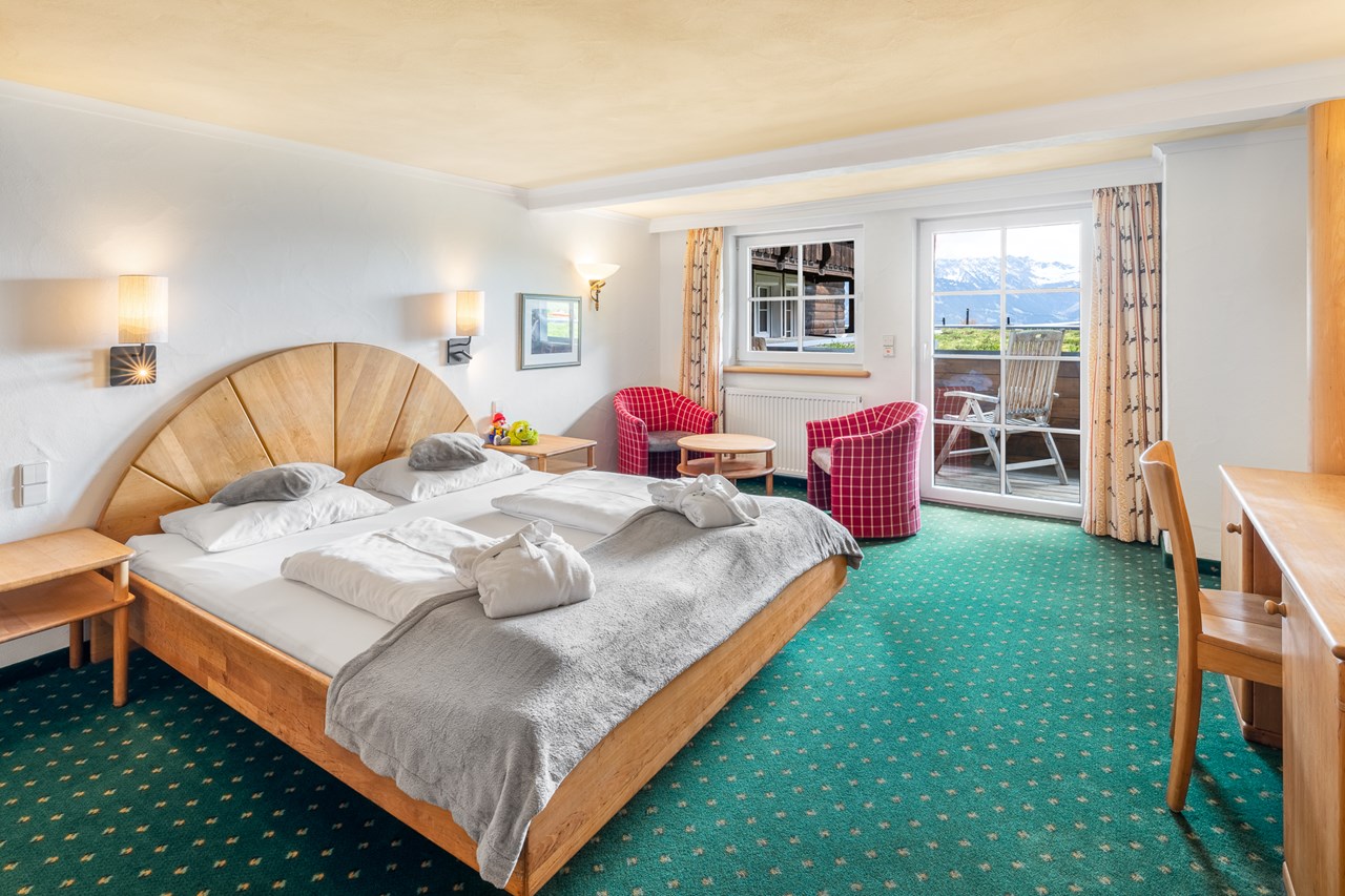 Familotel Allgäuer Berghof Zimmerkategorien Familien-Suiten | 2-Raum mit Balkon