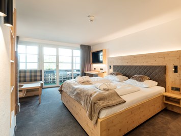 Familotel Allgäuer Berghof Zimmerkategorien Familien-Suiten | 3-Raum mit Balkon