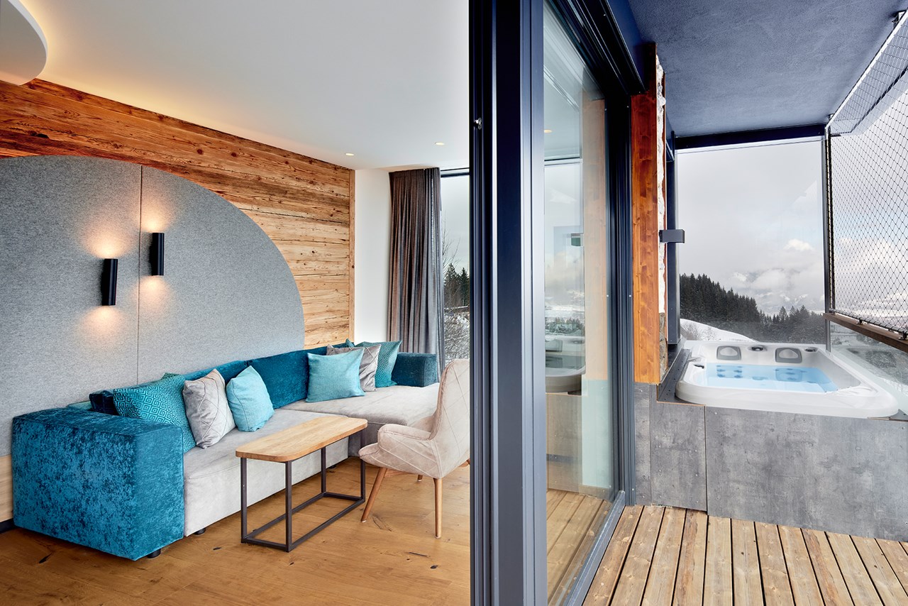 Familotel Allgäuer Berghof Zimmerkategorien Familien-Suiten | 4-Raum mit Balkon und Parkett