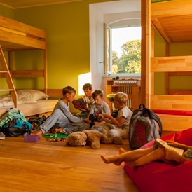 Kinderhotel: Ein Jungenschlafzimmer im Schloss Leizen - Germany For Kids Kinderferienhotel Schloss Leizen