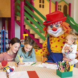 Kinderhotel: Kinderspielzimmer - Alpenhotel Kindl