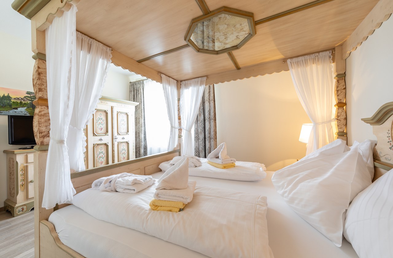 Hotel-Restaurant Grimmingblick Zimmerkategorien Exklusiv Appartement süd