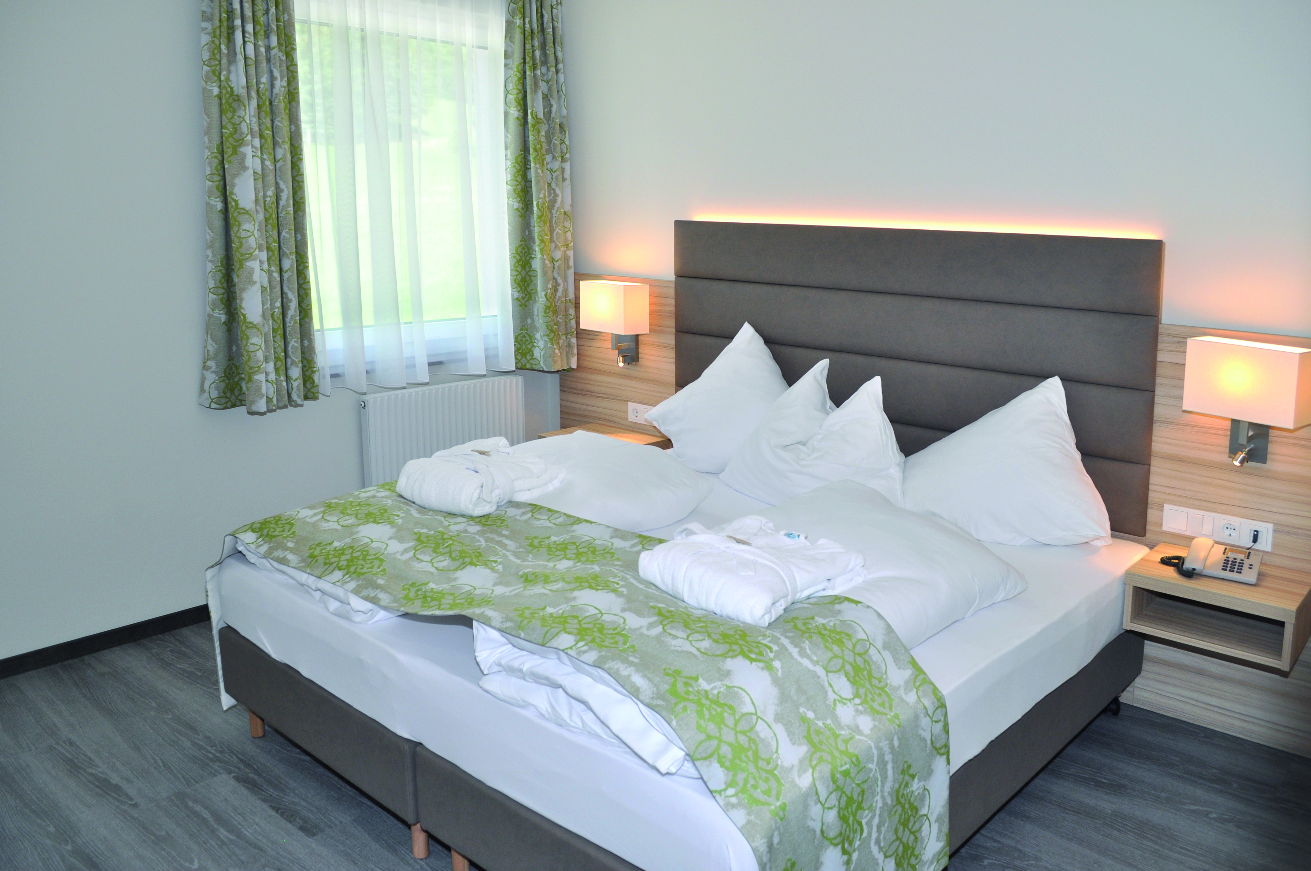 Hotel-Restaurant Grimmingblick Zimmerkategorien Doppelzimmer Waldblick nord