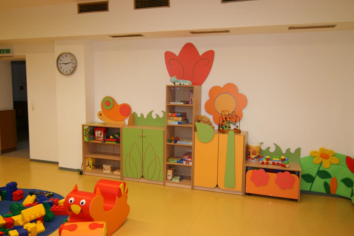 Kinderhotel: Kinderspielraum innen - Hotel-Restaurant Grimmingblick