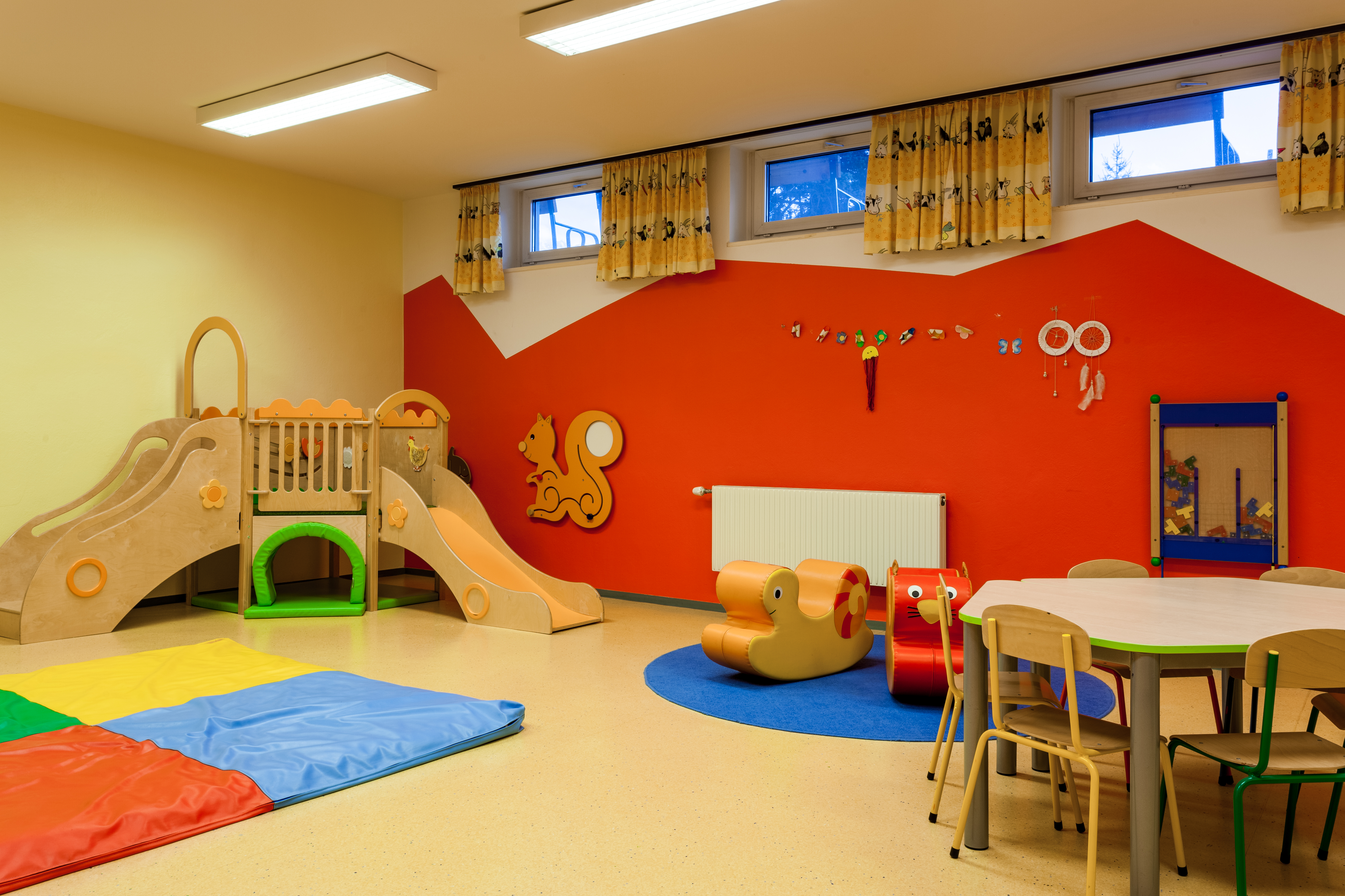 Familienhotel - Garten - Inzersdorf im Kremstal - Kinderspielzimmer - Hotel-Restaurant Grimmingblick