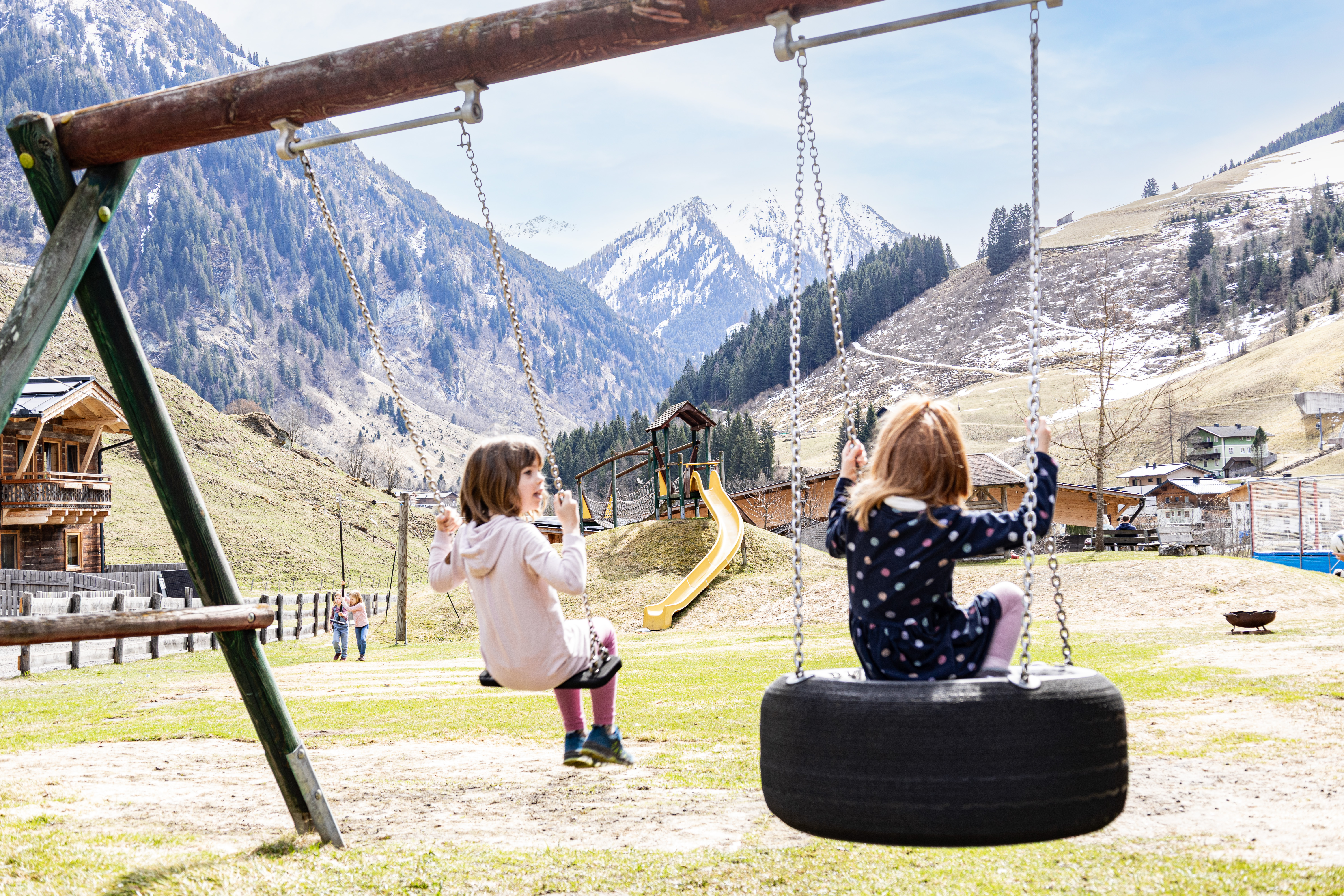 Familienhotel: FAMILIENHOTEL OBERKARTEIS - Spielen | Entdecken