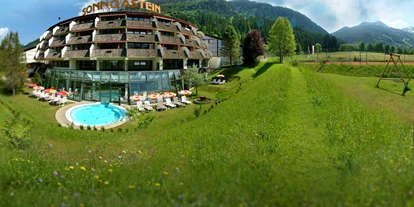 Familienhotel - Pools: Außenpool beheizt - Neuschitz - (c): http://sonngastein.neuberger-consulting.com - Hotel Sonngastein