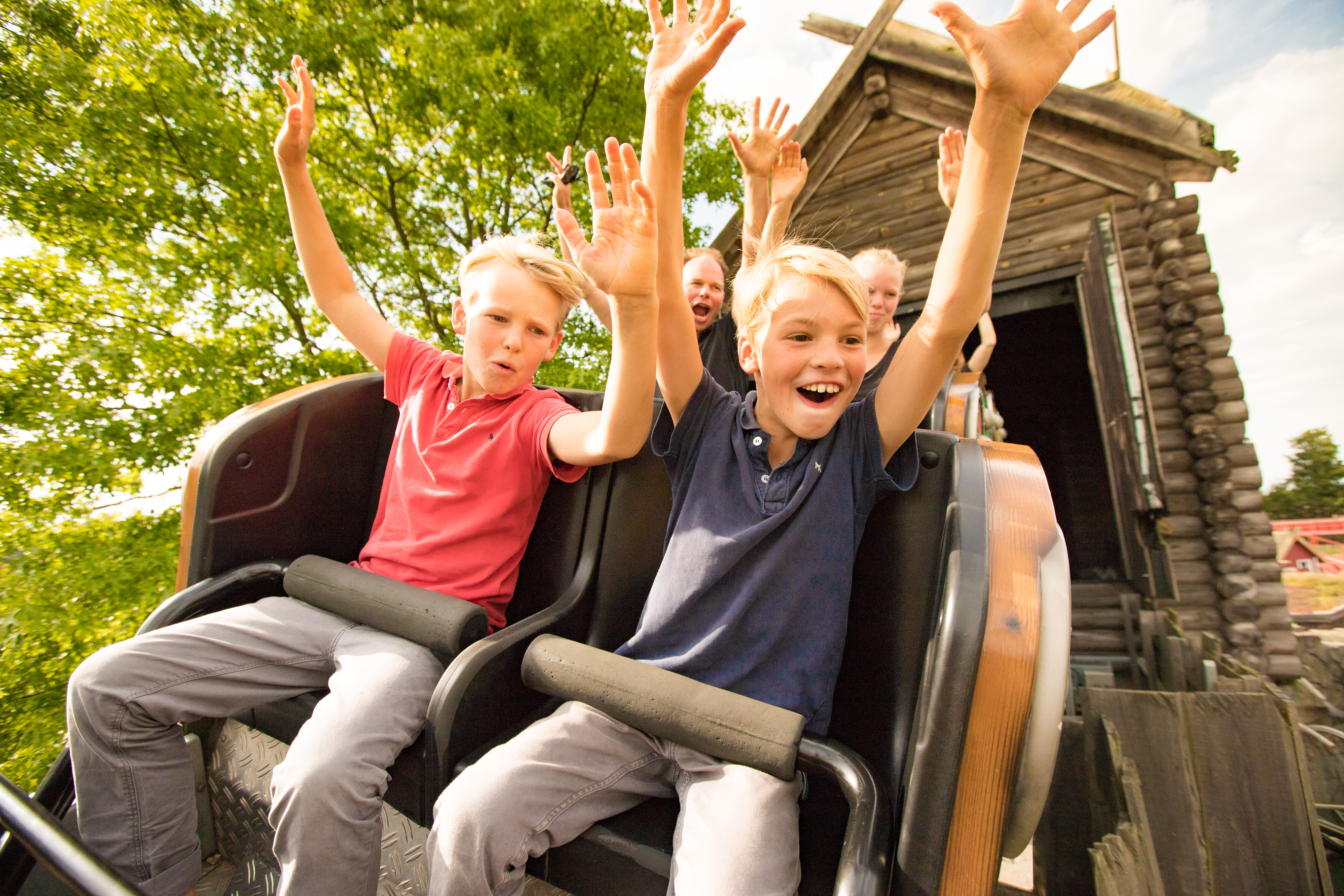 Hotel Strandkind Familotel Ostsee Ausflugsziele HANSA-PARK: DER FAMILIENFREIZEITPARK DIREKT AM OSTSEESTRAND