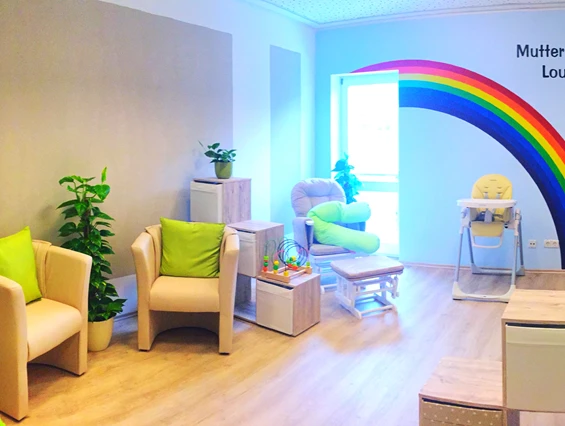 Kinderhotel: Mutter- Baby- Lounge - sonnenhotel BAYERISCHER HOF